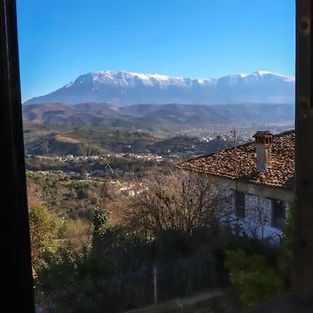 Maria - Castle Willa