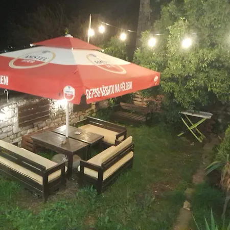 Willa Maria - Castle