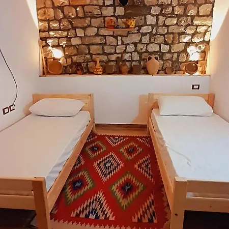 Maria - Castle Willa