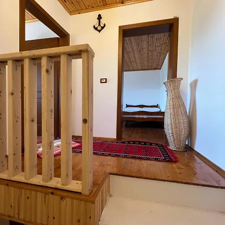 Willa Maria - Castle Berat