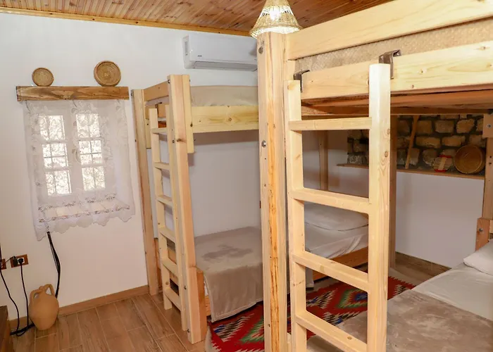 Maria - Castle Vila *