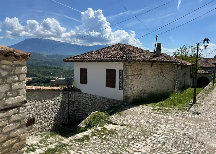 Maria - Castle Berat