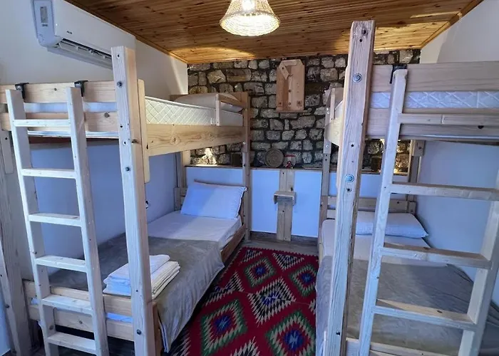 Maria - Castle Vila *