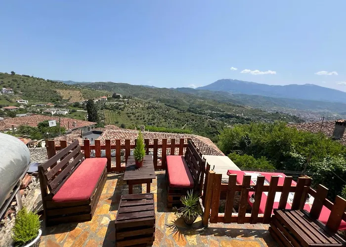 Maria - Castle Berat